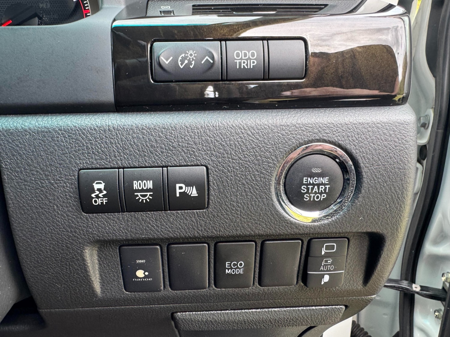 Used Toyota Vellfire 2014 for sale - 75712185: Photo 20