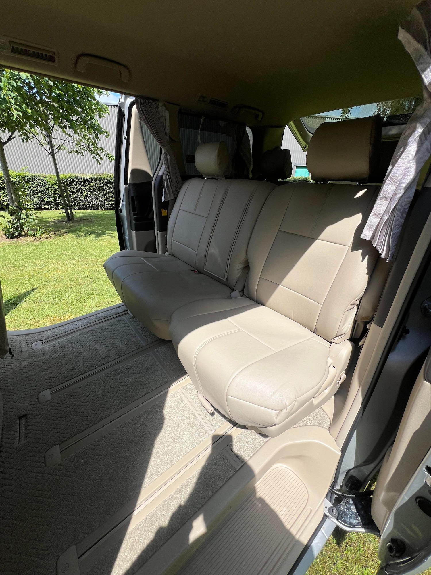 Used Toyota Alphard 2007 for sale - 77198491: Photo 12