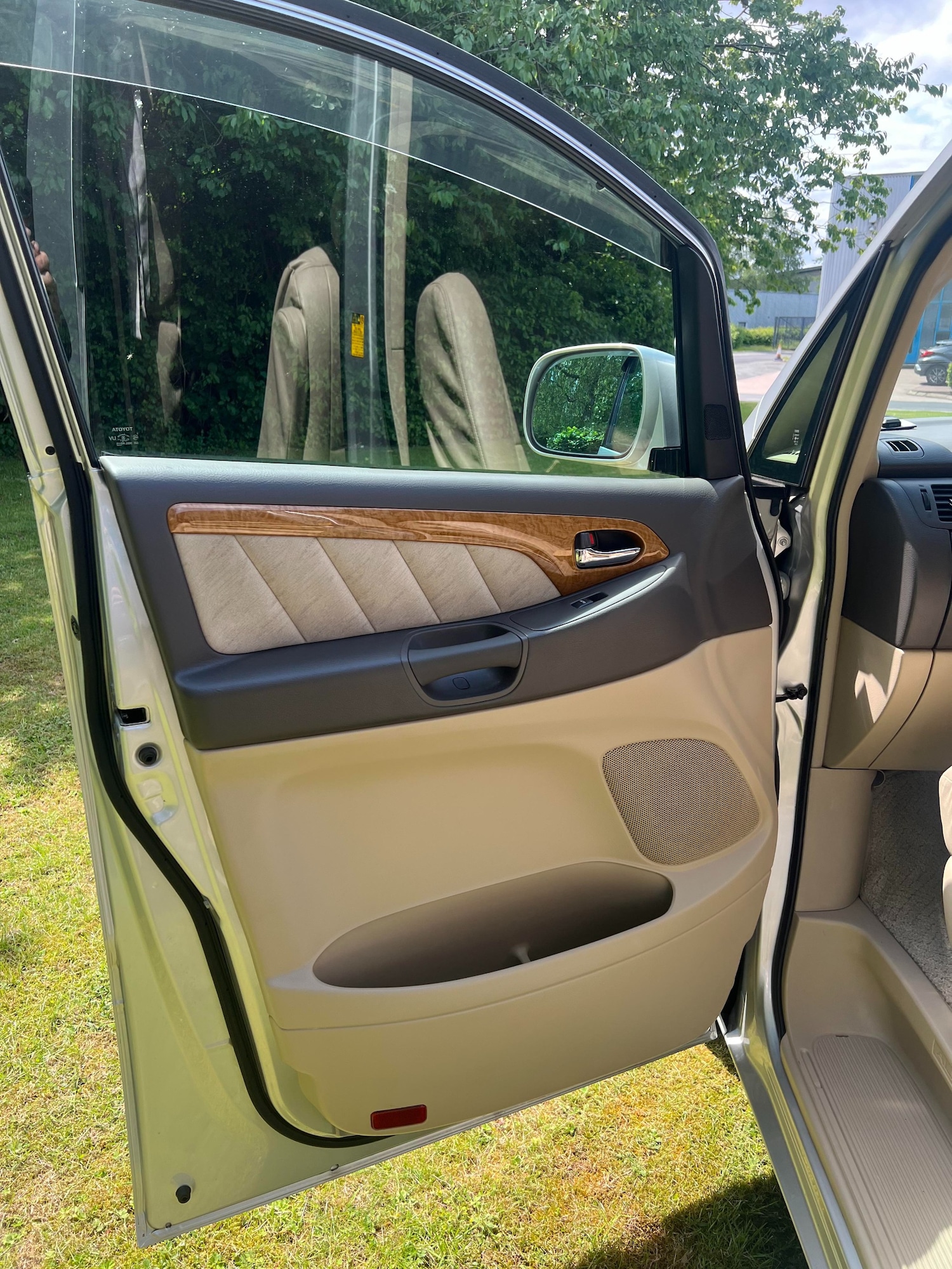 Used Toyota Alphard 2007 for sale - 77198491: Photo 18