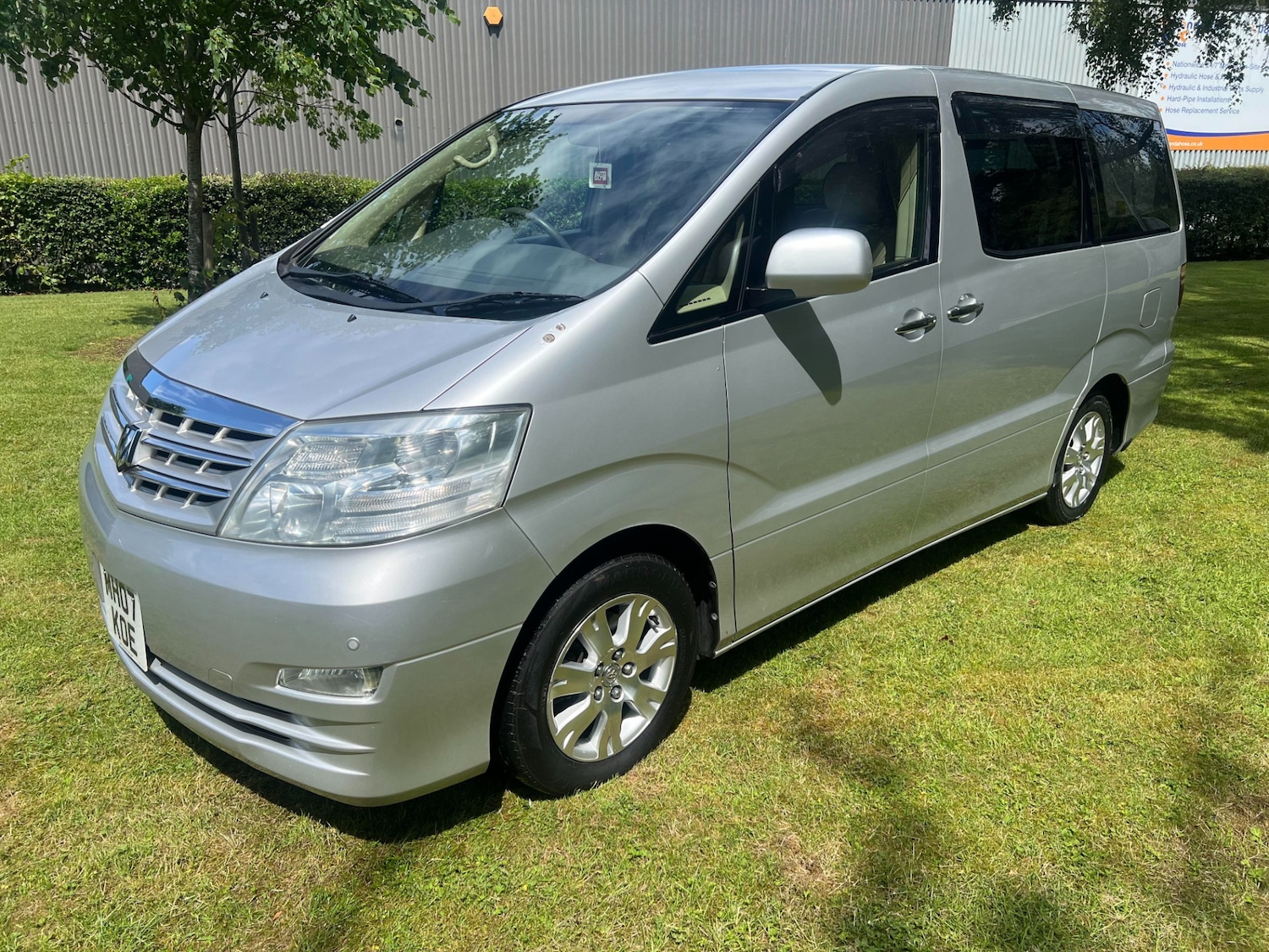 Used Toyota Alphard 2007 for sale - 77198491: Photo 3