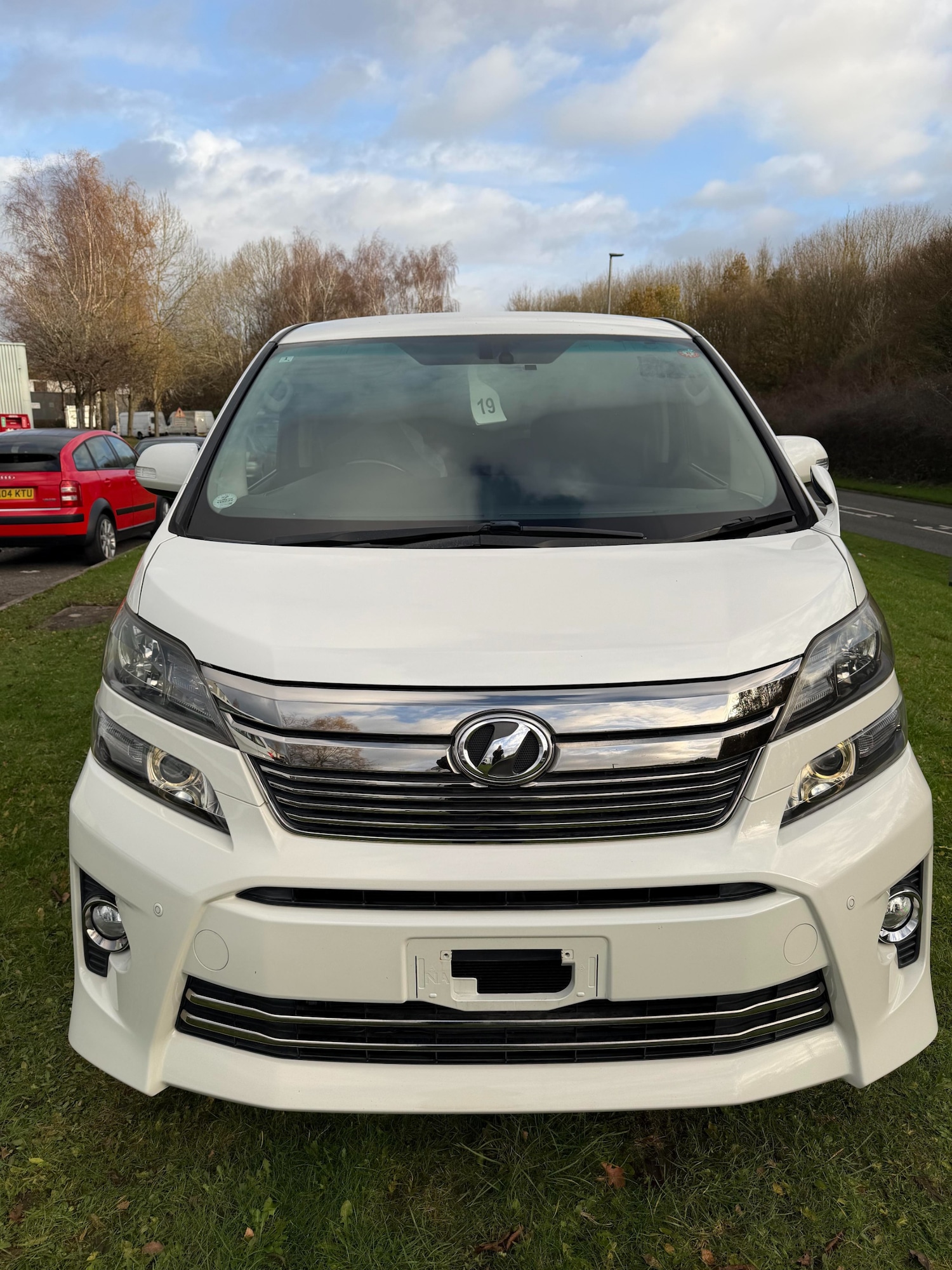 Used Toyota Vellfire 2025 for sale - 76766889: Photo 2