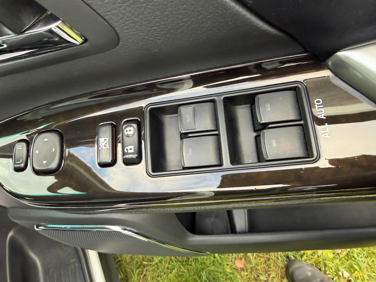 Used Toyota Vellfire 2025 for sale - 76766889: Photo 20