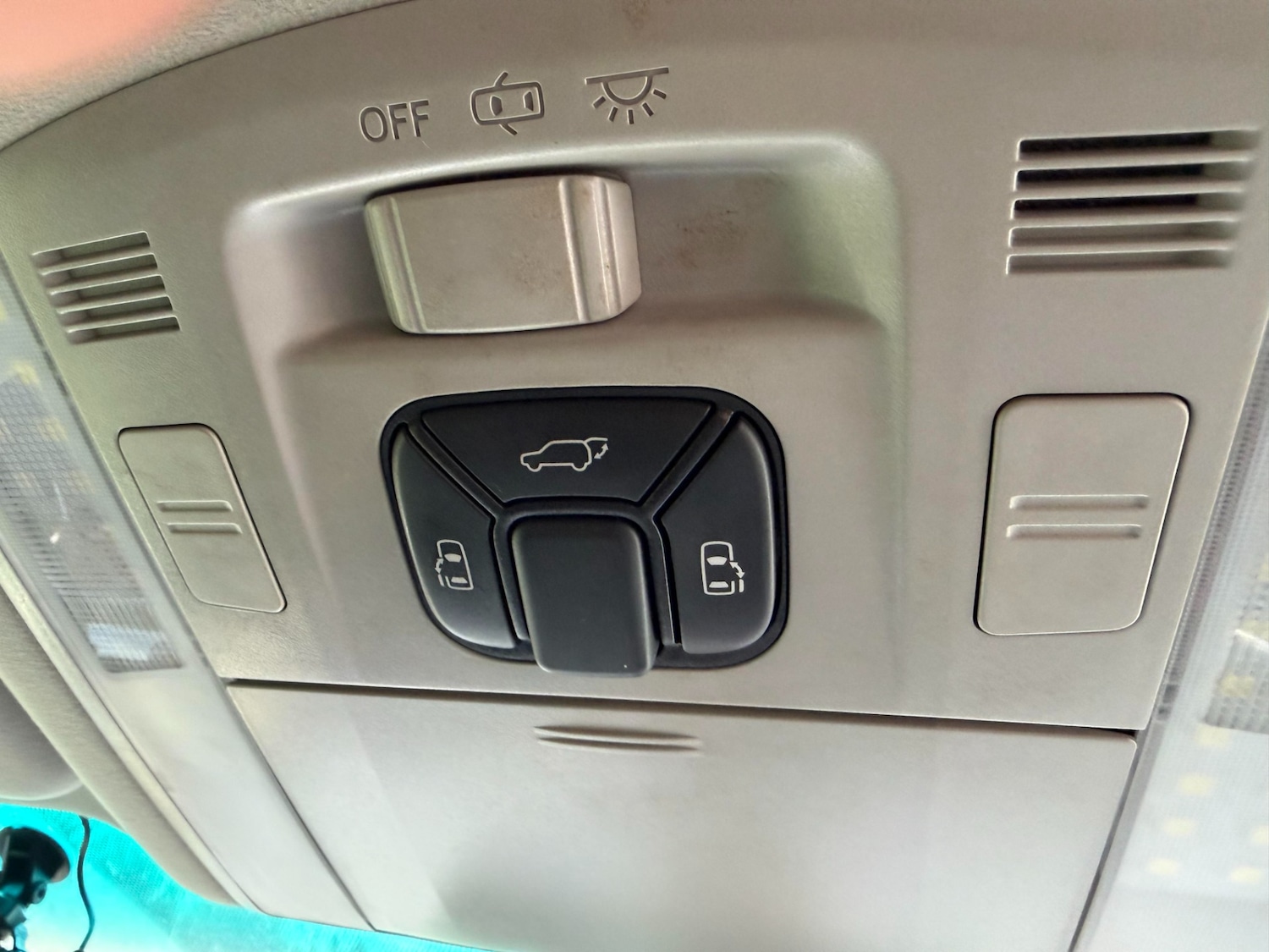 Used Toyota Vellfire 2025 for sale - 76766889: Photo 24