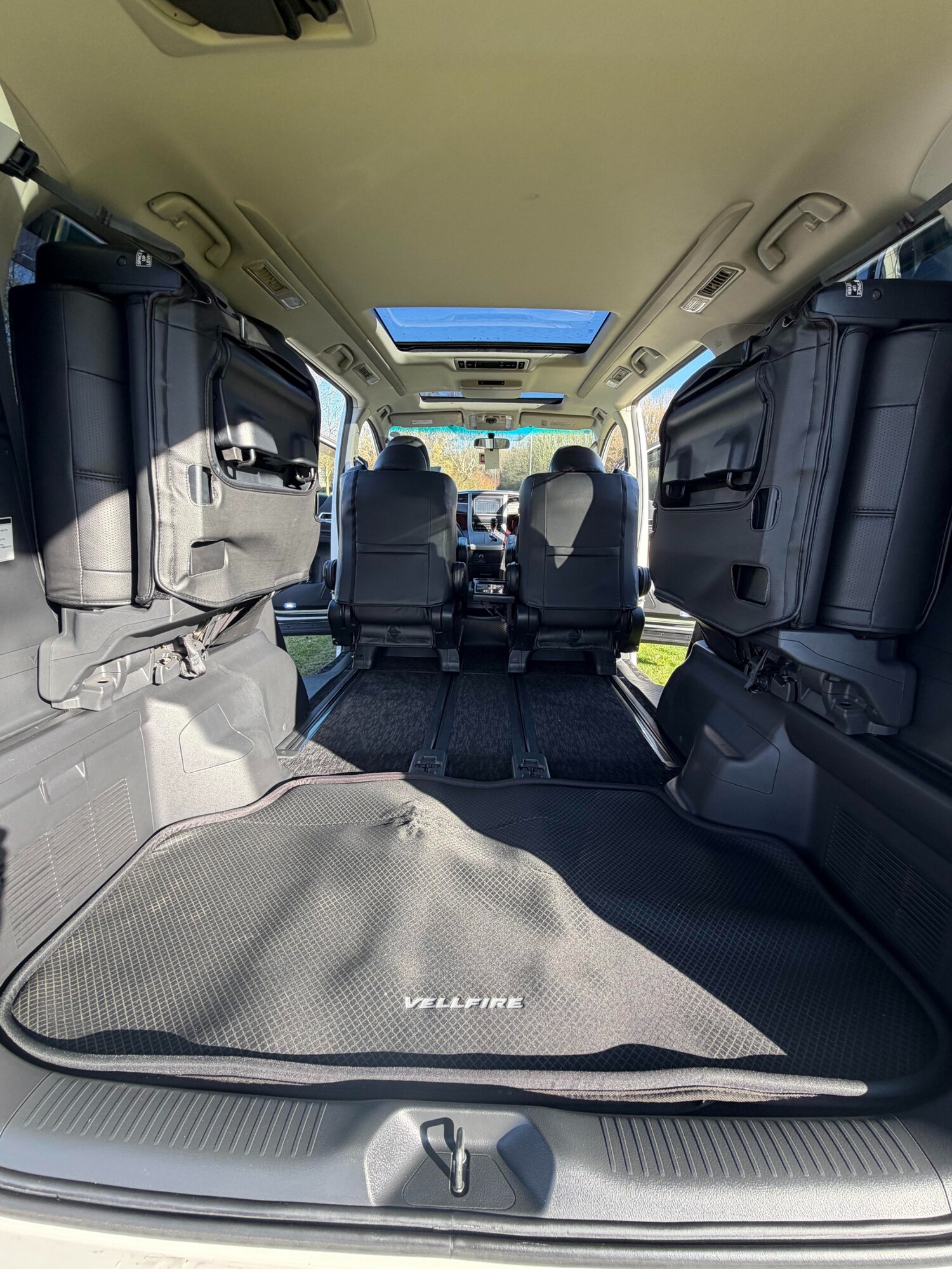 Used Toyota Vellfire 2012 for sale - 77569746: Photo 15