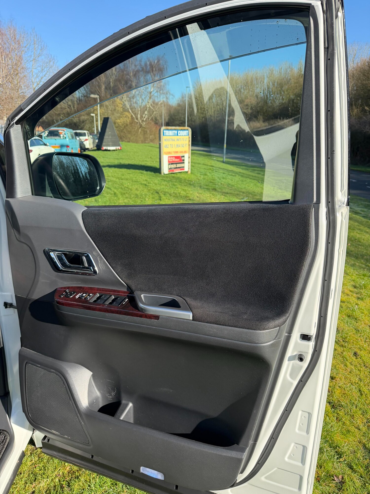 Used Toyota Vellfire 2012 for sale - 77569746: Photo 18