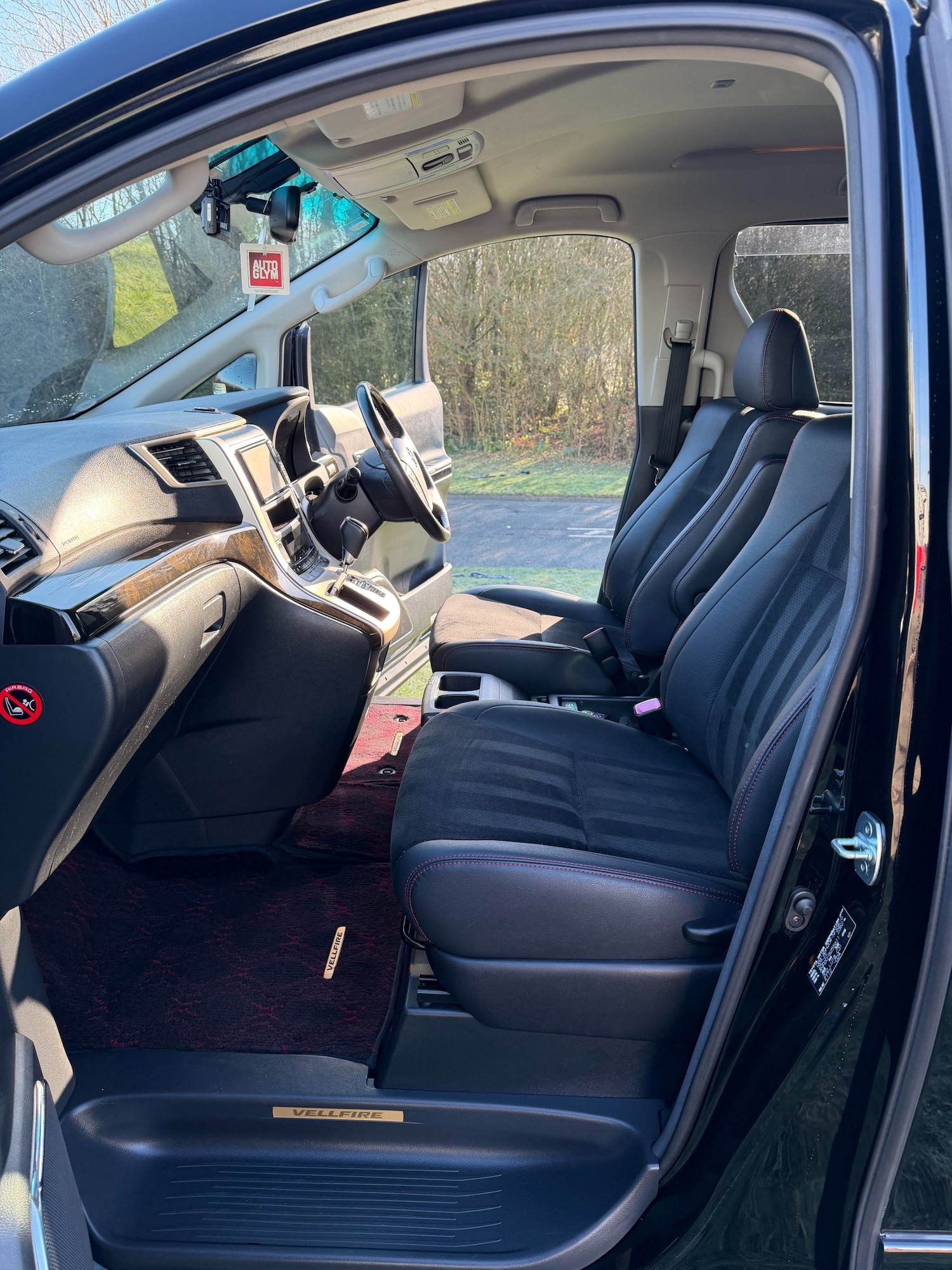 Used Toyota Vellfire 2012 for sale - 77556061: Photo 11