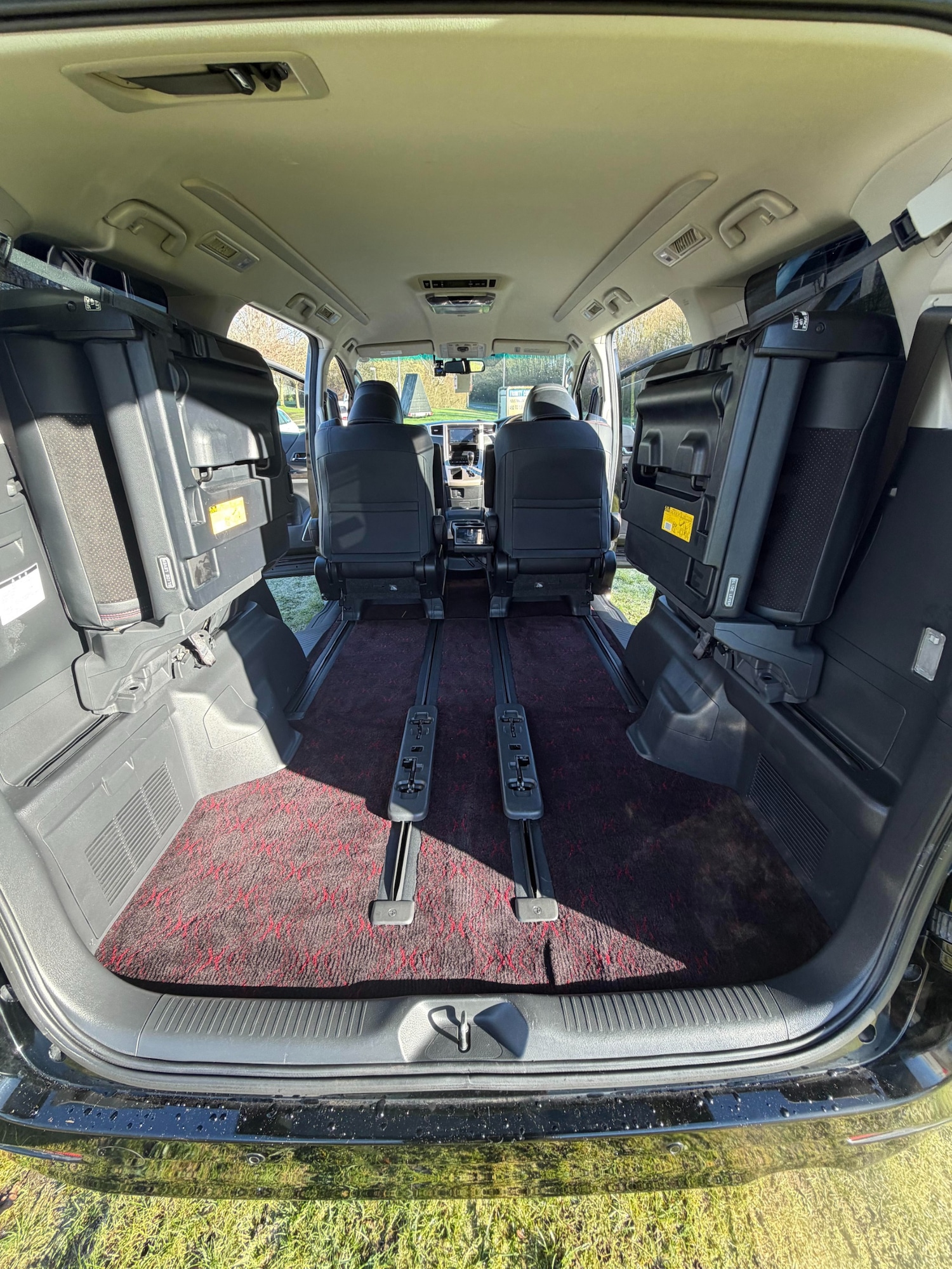 Used Toyota Vellfire 2012 for sale - 77556061: Photo 17