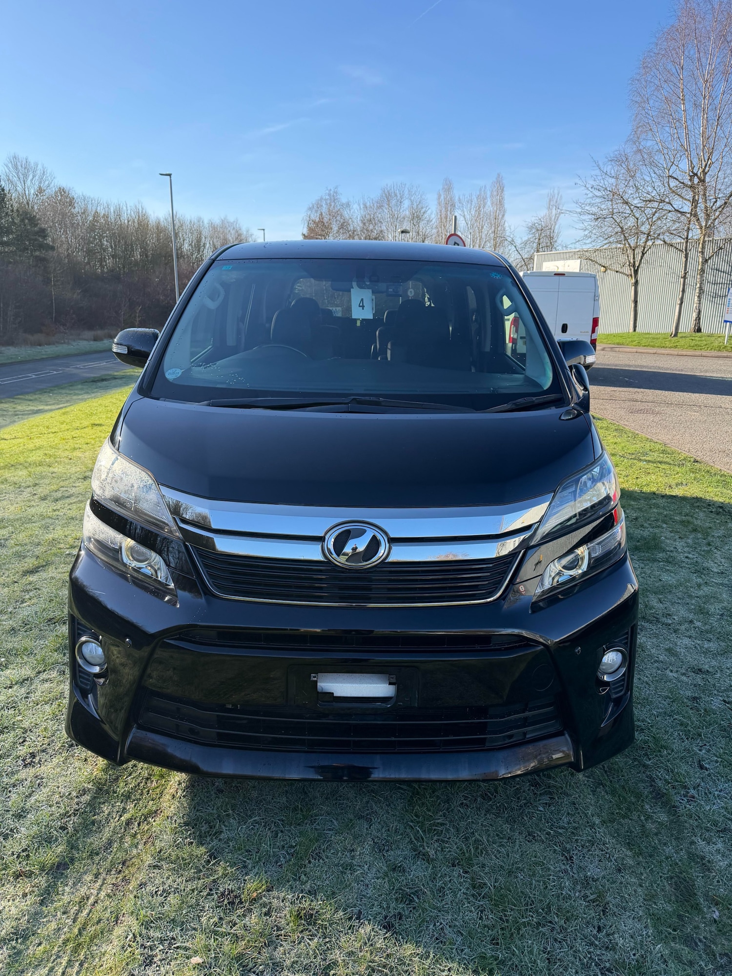 Used Toyota Vellfire 2012 for sale - 77556061: Photo 2