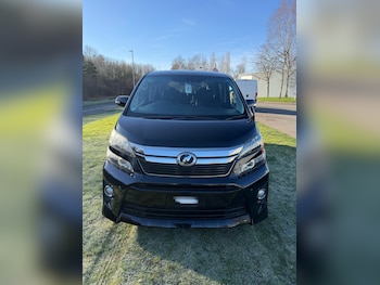 Used Toyota Vellfire 2012 for sale - 77556061: Photo