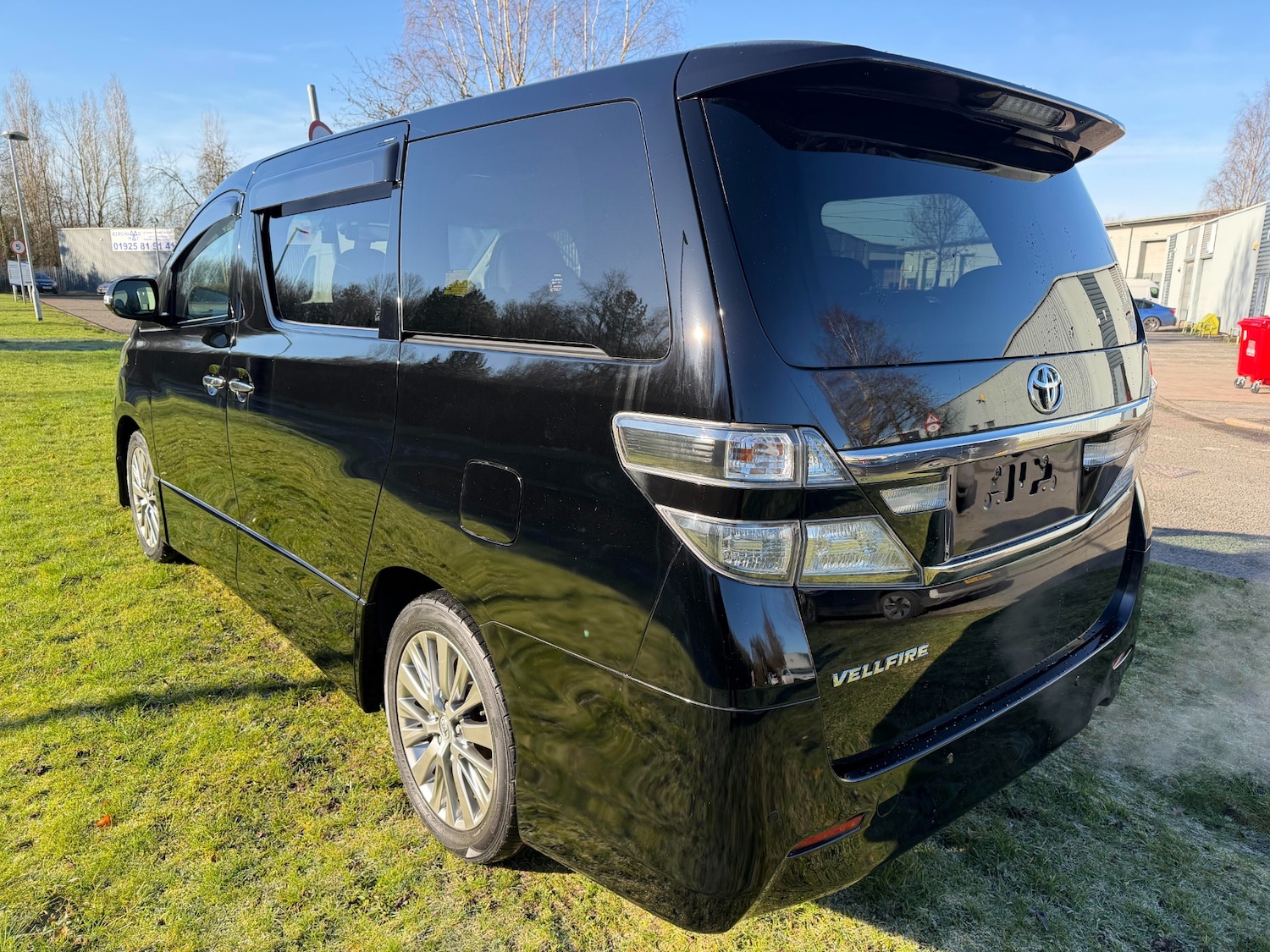 Used Toyota Vellfire 2012 for sale - 77556061: Photo 7