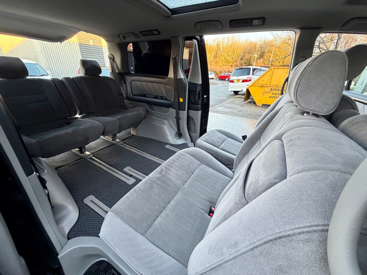 Used Toyota Alphard 2006 for sale - 77103901: Photo 28