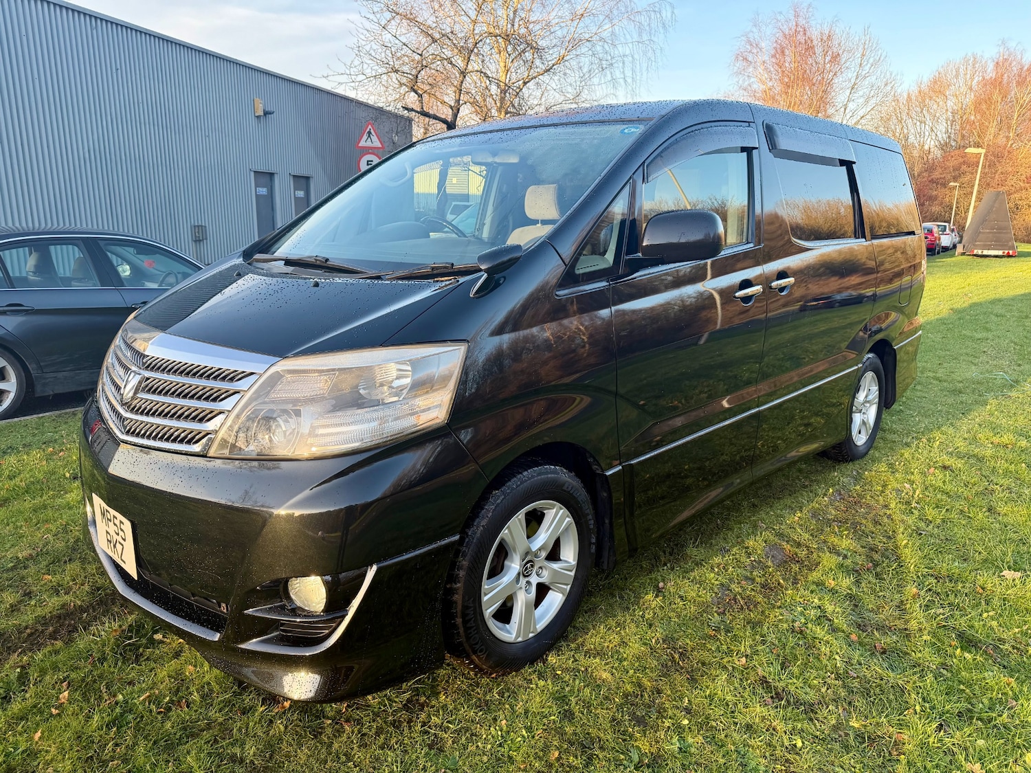 Used Toyota Alphard 2006 for sale - 77103901: Photo 3