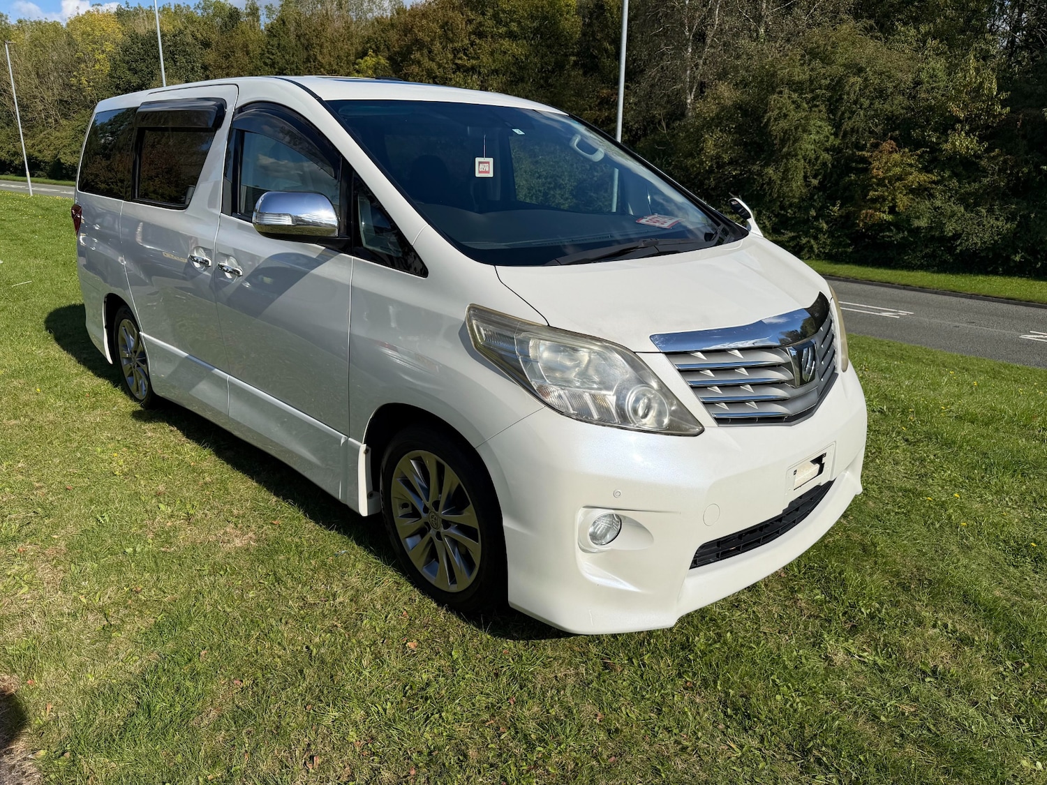 Used Toyota Alphard 2011 for sale - 76066820: Photo 1