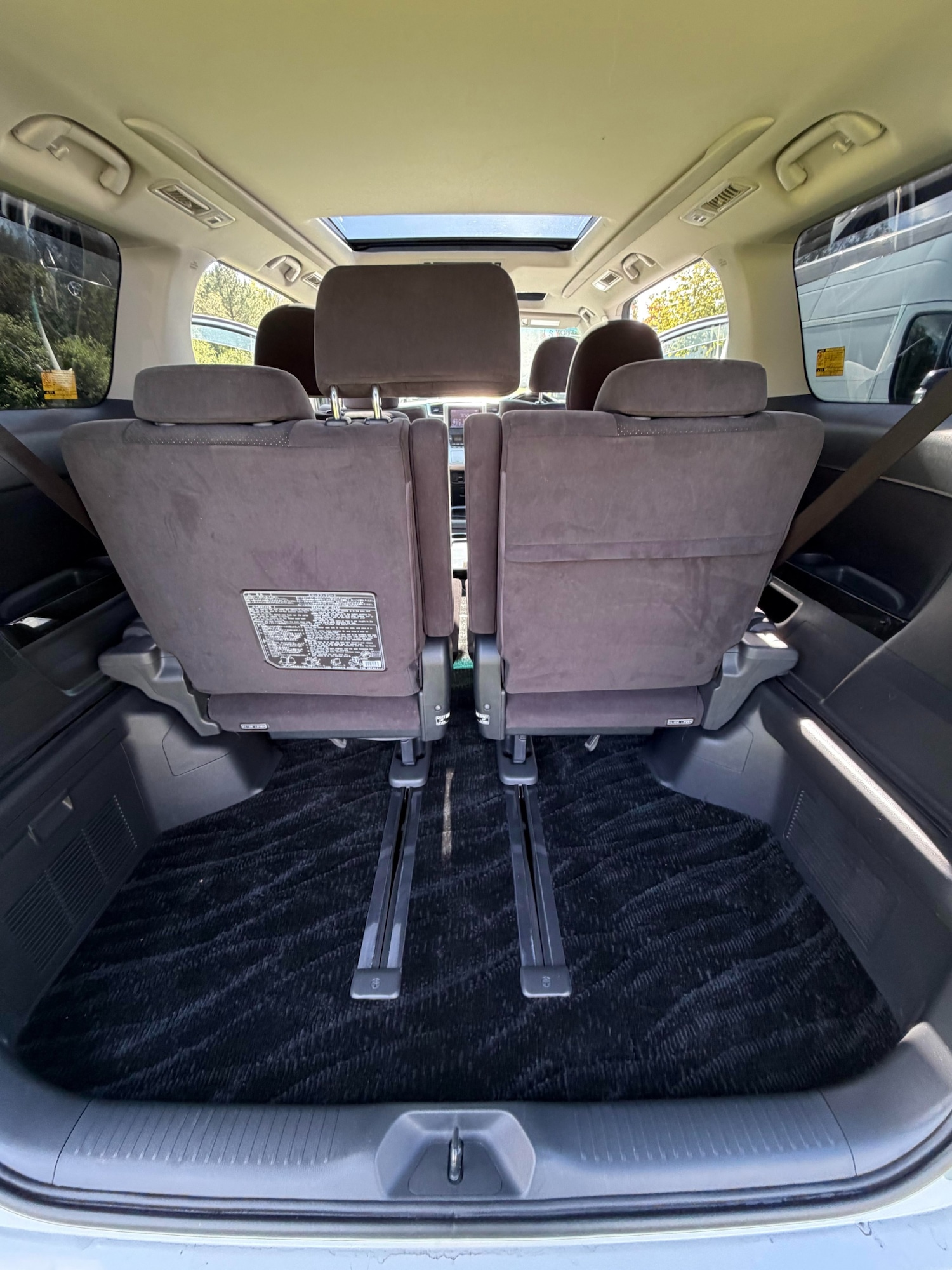 Used Toyota Alphard 2011 for sale - 76066820: Photo 14