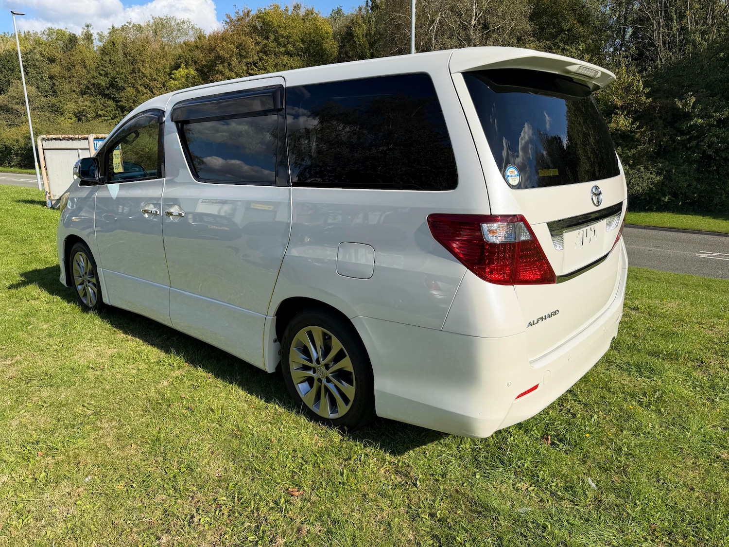 Used Toyota Alphard 2011 for sale - 76066820: Photo 6