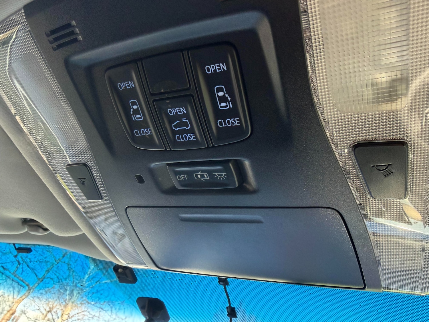 Used Toyota Vellfire 2015 for sale - 77556087: Photo 25