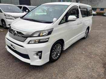 Used Toyota Vellfire 2014 for sale - 73154377: Photo