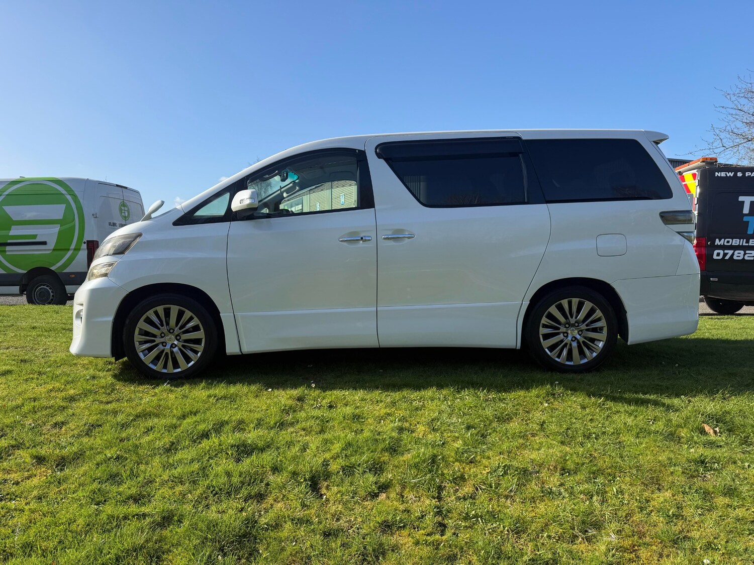 Used Toyota Vellfire 2012 for sale - 78014383: Photo 21