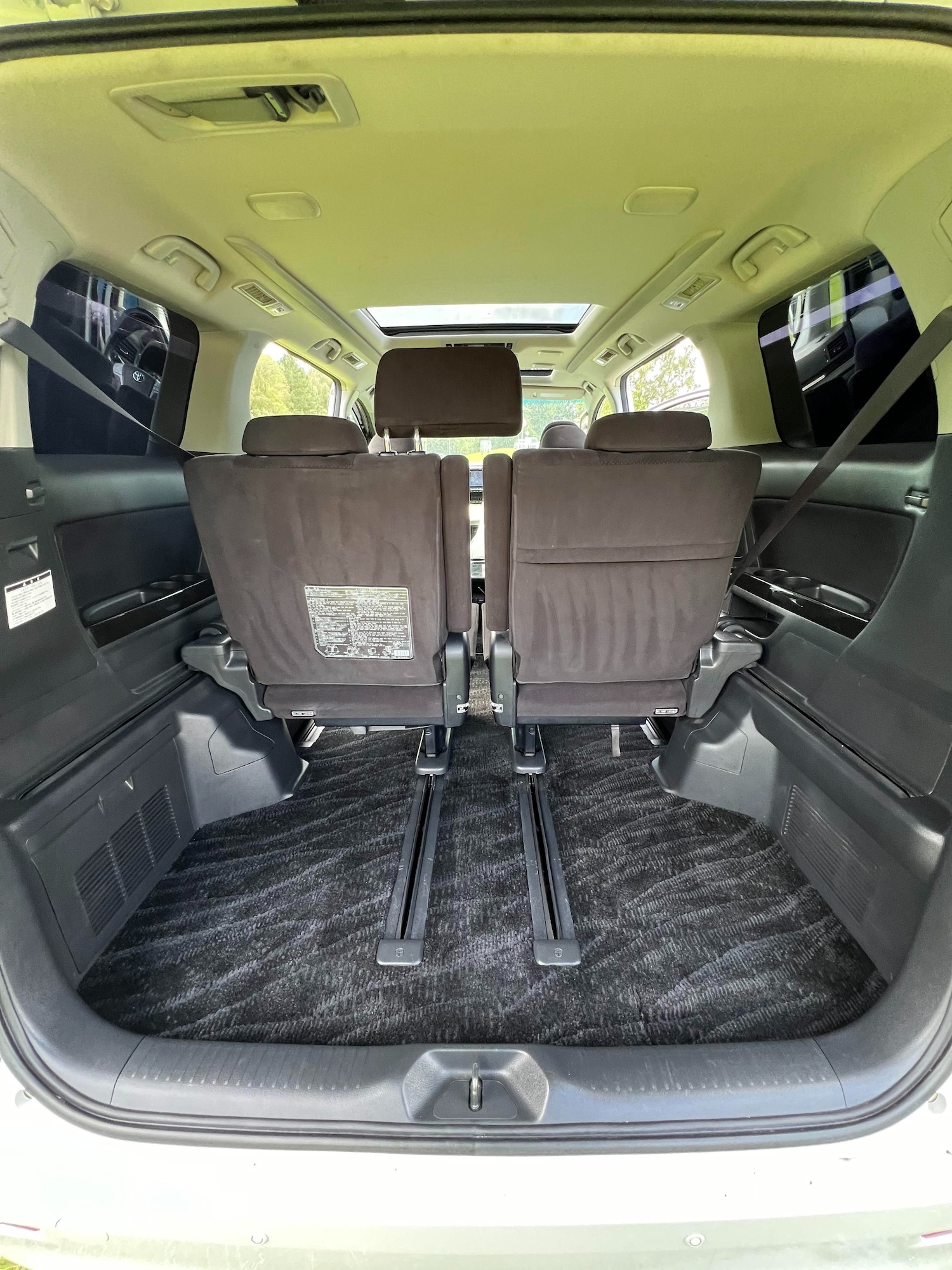 Used Toyota Alphard 2010 for sale - 76101044: Photo 15