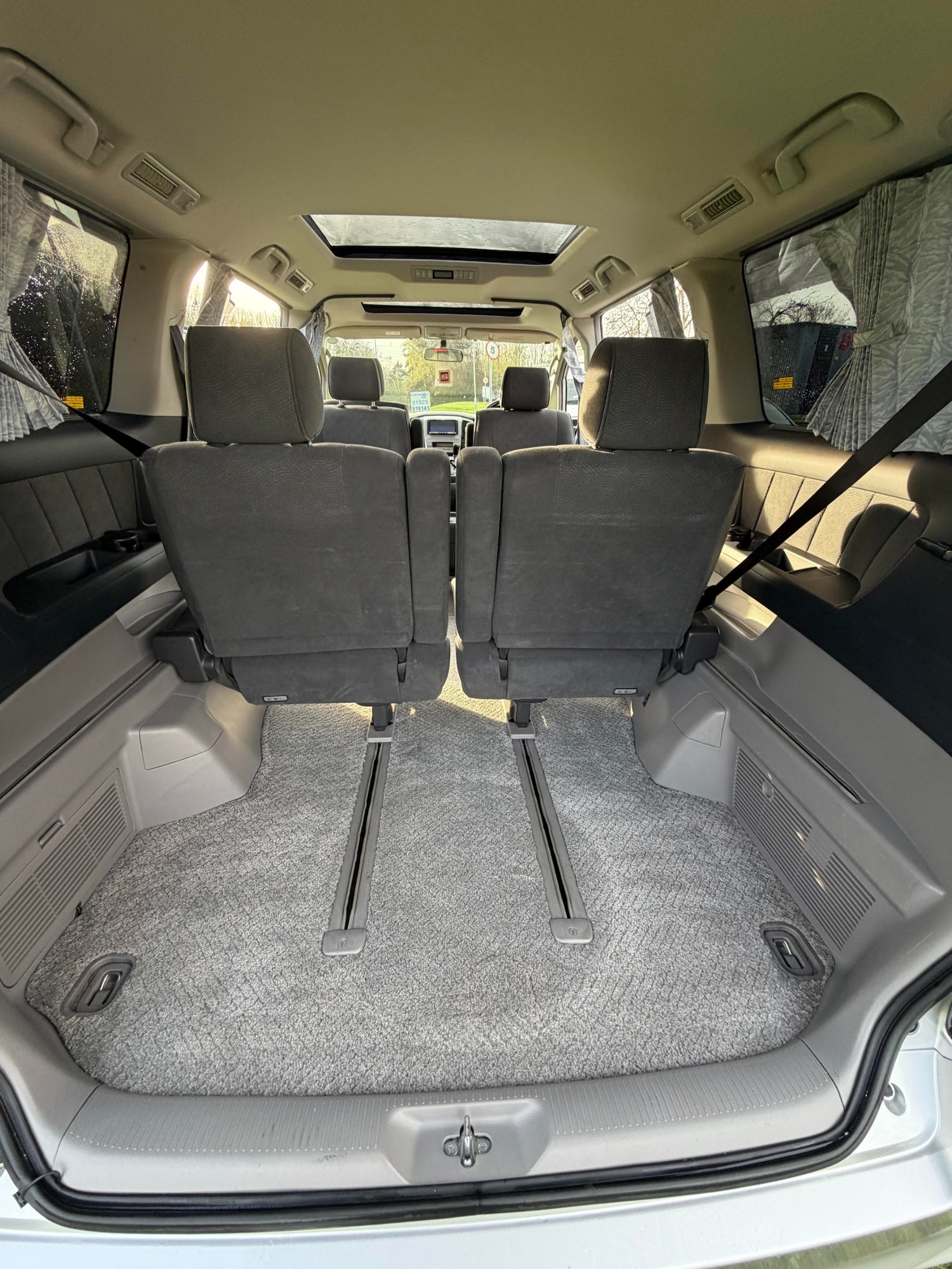 Used Toyota Alphard 2006 for sale - 76706317: Photo 17