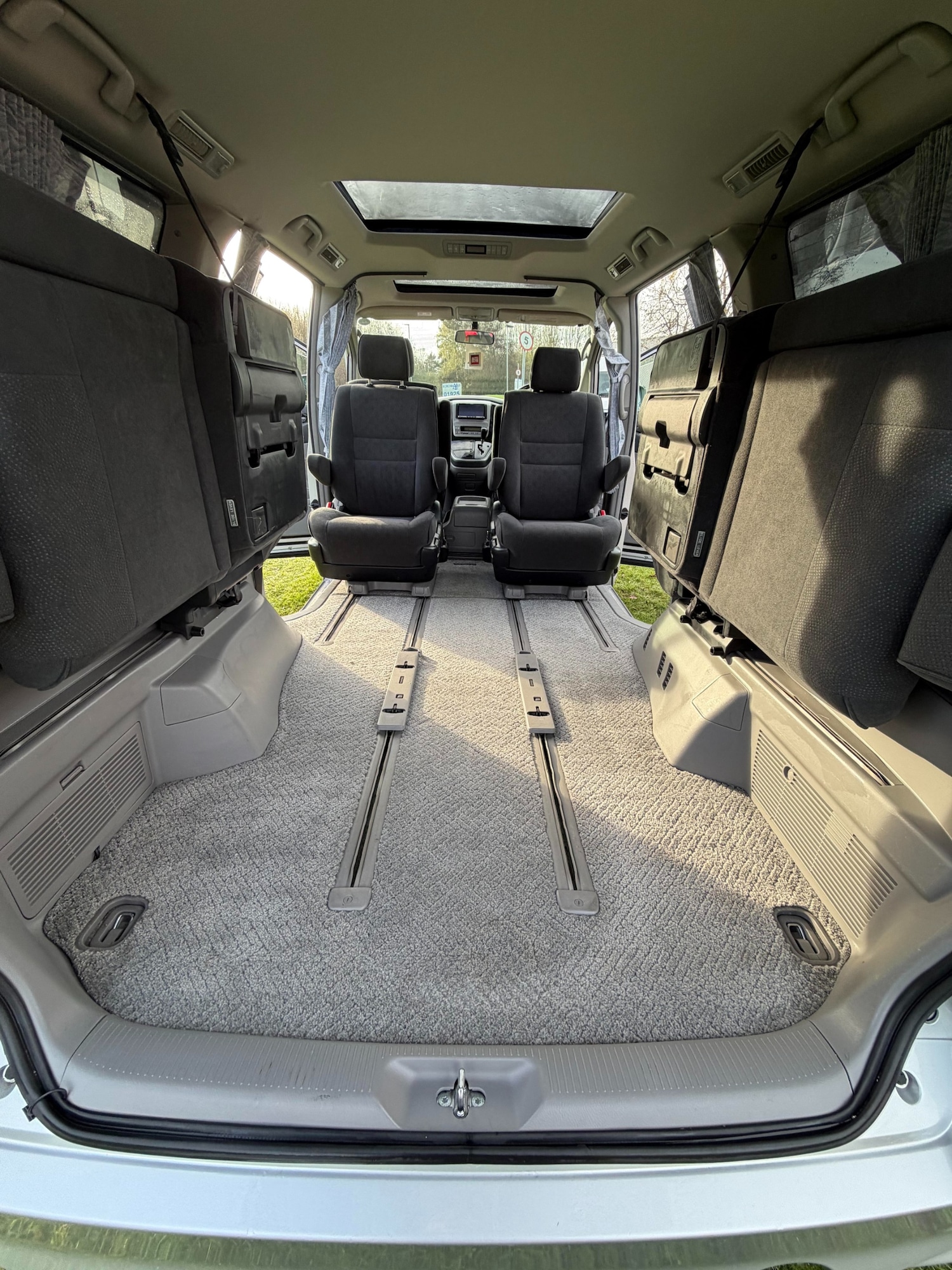 Used Toyota Alphard 2006 for sale - 76706317: Photo 18