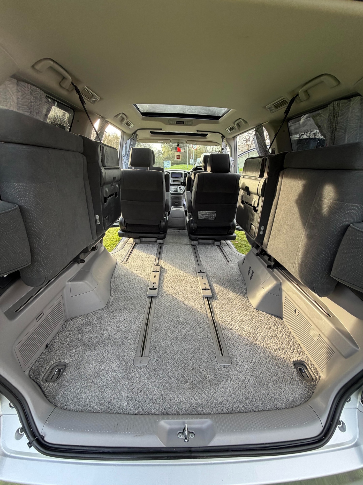 Used Toyota Alphard 2006 for sale - 76706317: Photo 19