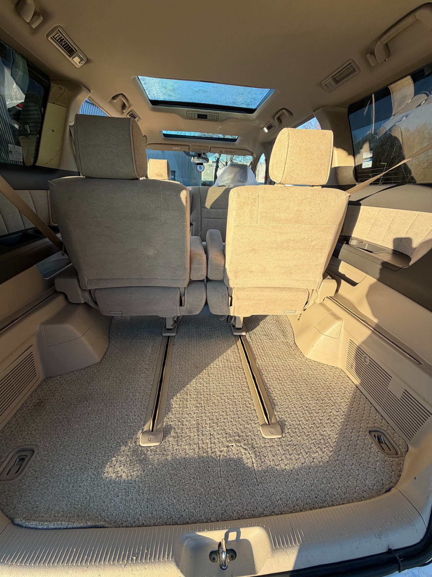 Used Toyota Alphard 2018 for sale - 77198707: Photo 16