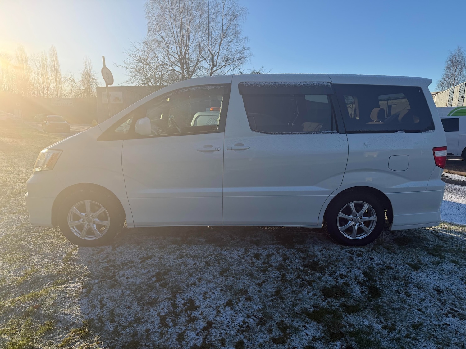 Used Toyota Alphard 2018 for sale - 77198707: Photo 24