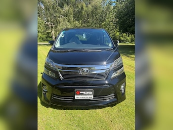 Used Toyota Vellfire 2013 for sale - 78895173: Photo