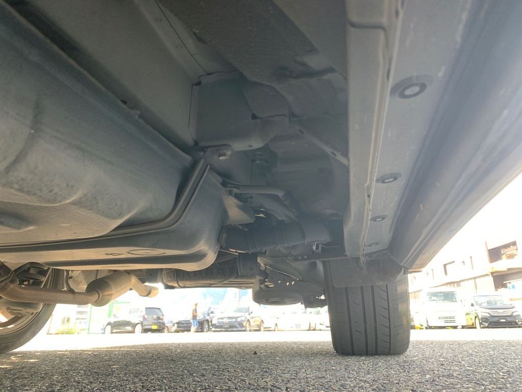 Used Toyota Vellfire 2013 for sale - 77570745: Photo 40