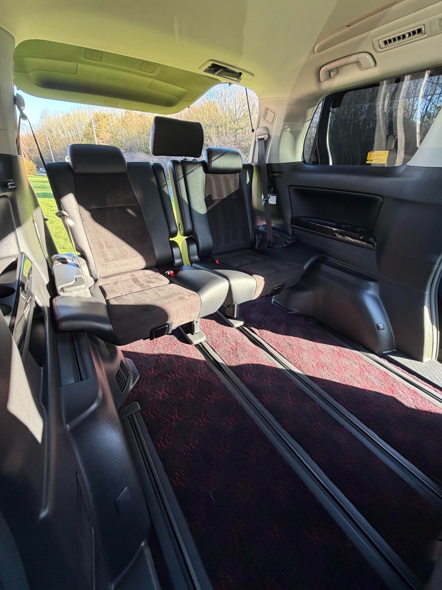 Used Toyota Vellfire 2013 for sale - 76693651: Photo 16