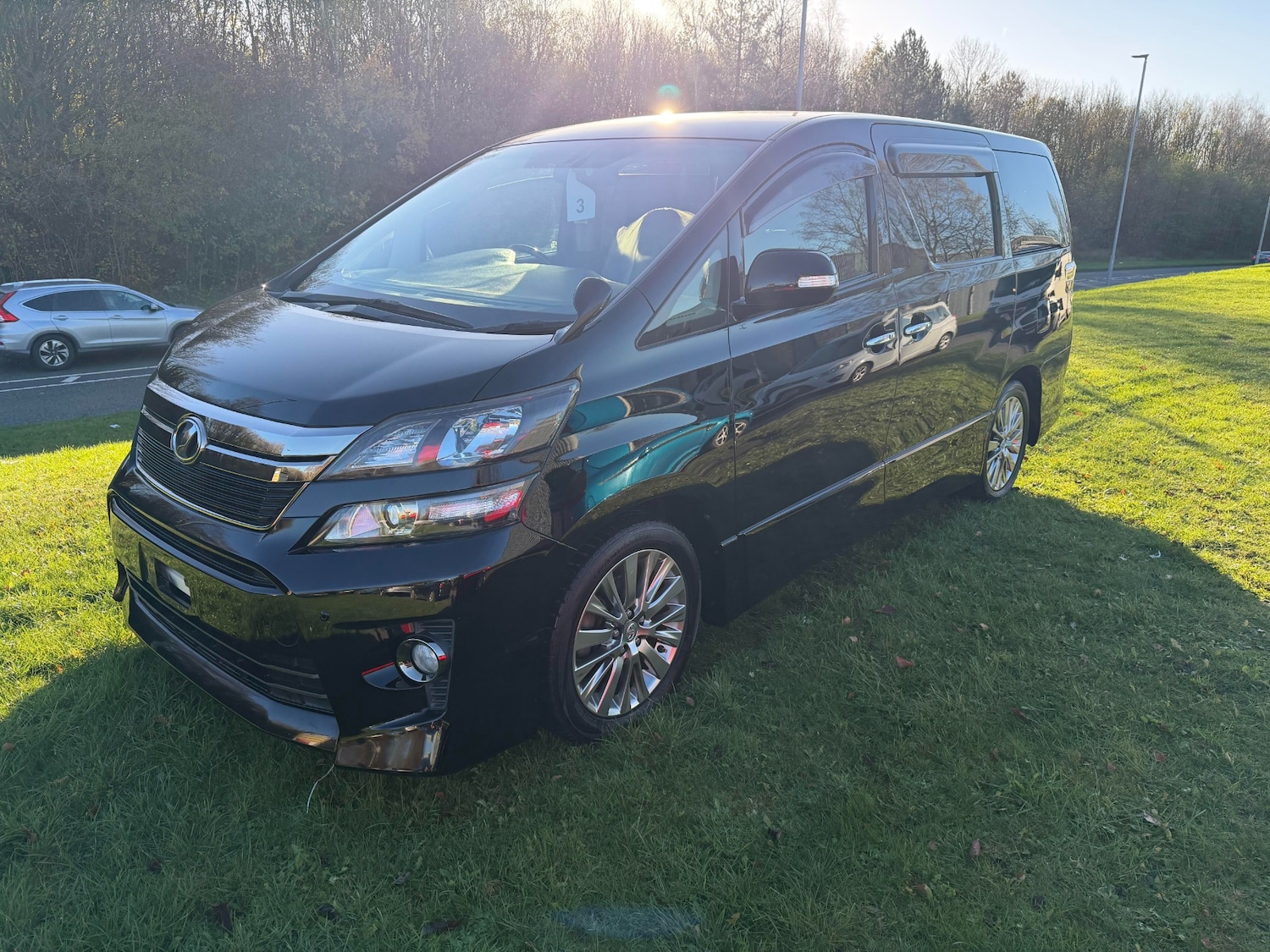 Used Toyota Vellfire 2013 for sale - 76693651: Photo 6