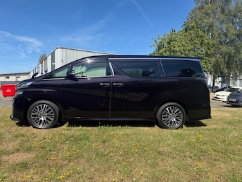 Used Toyota Vellfire 2016 for sale - 79469197: Photo