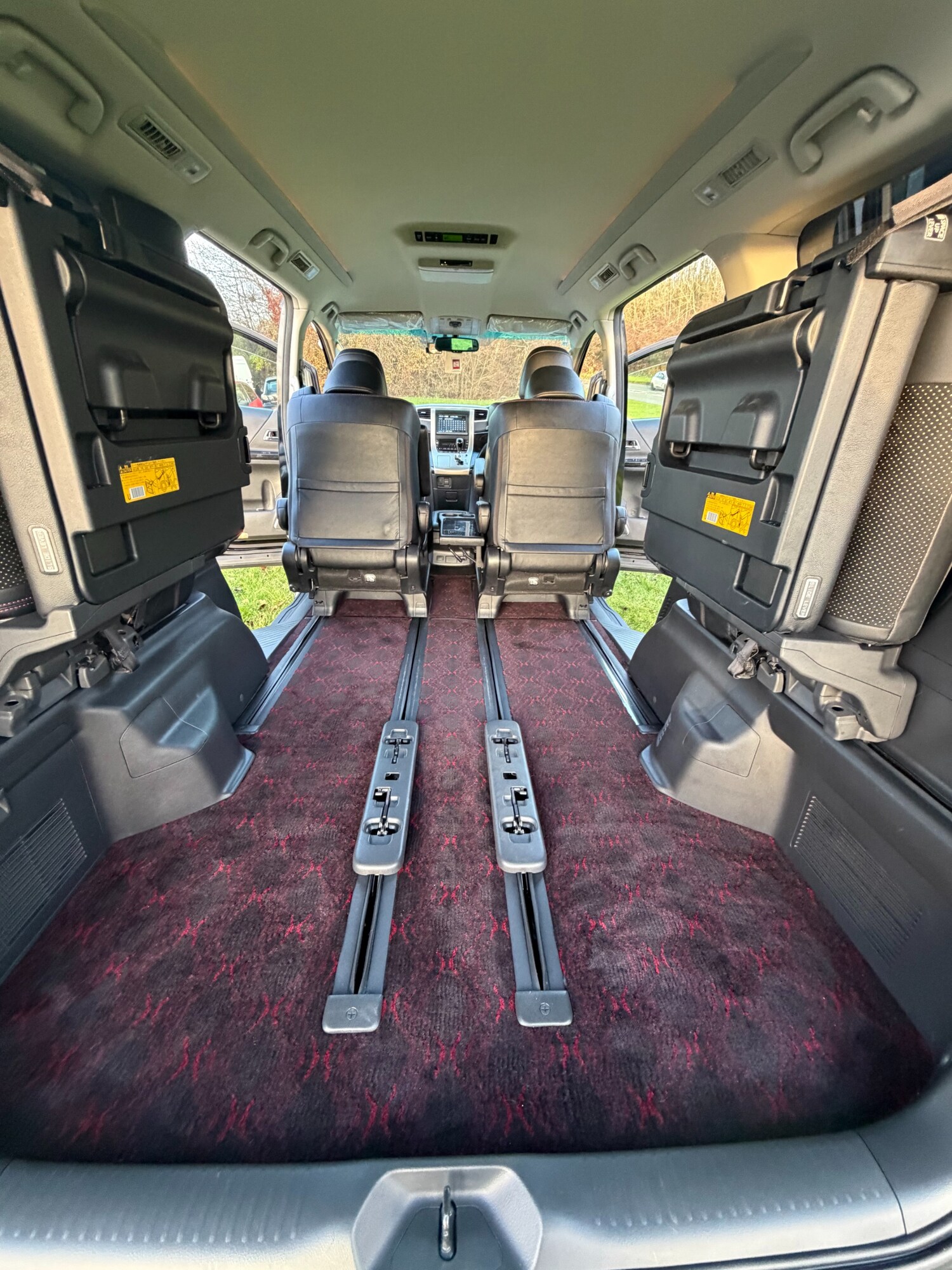 Used Toyota Vellfire 2014 for sale - 76778441: Photo 17