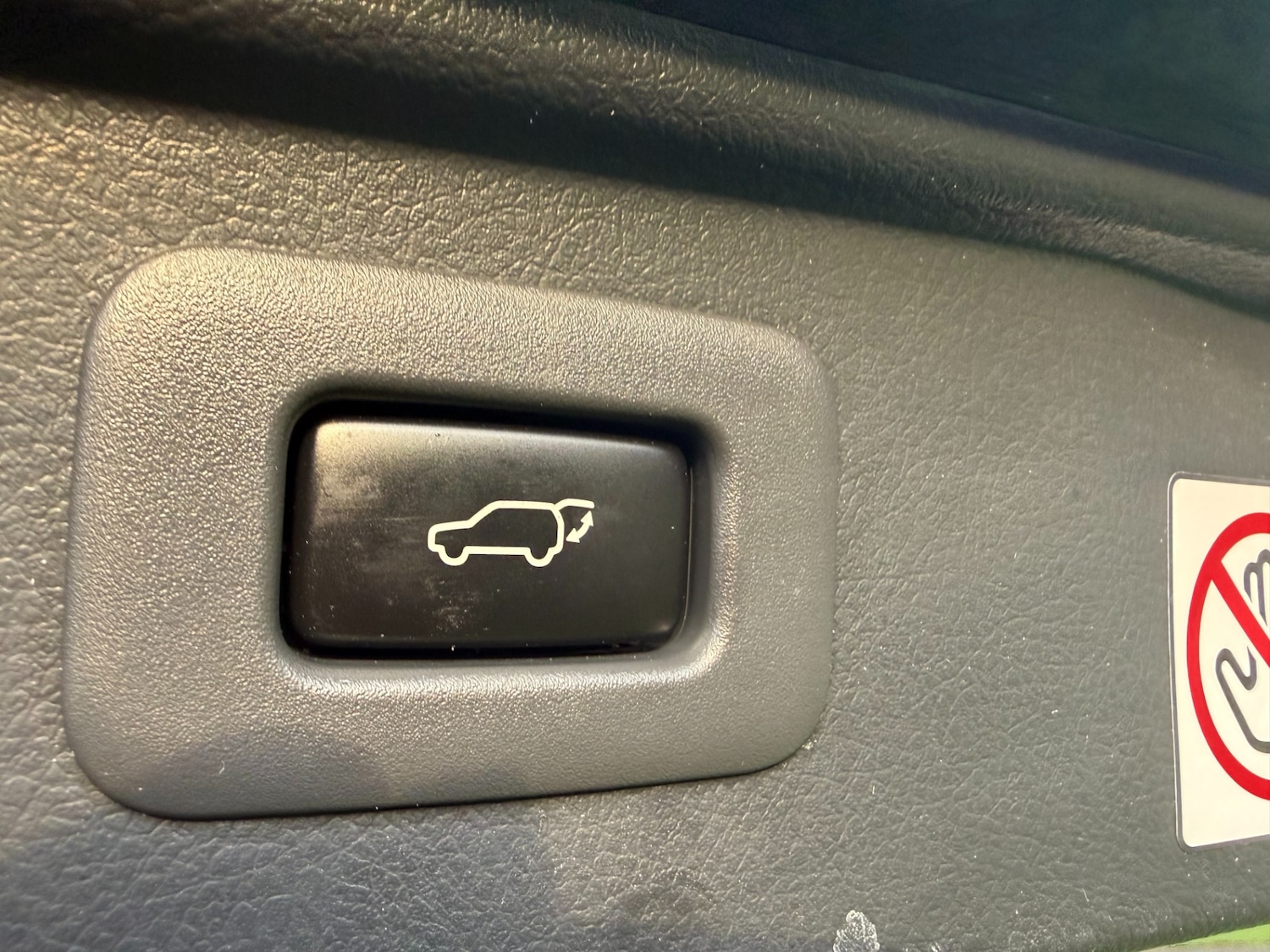 Used Toyota Vellfire 2014 for sale - 76778441: Photo 18