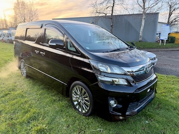 2014 - 7 SEATER 5-Door