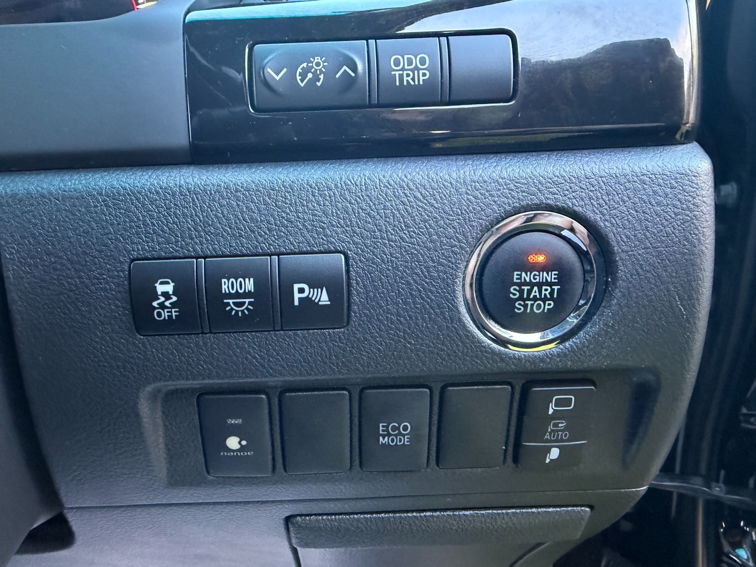 Used Toyota Vellfire 2014 for sale - 76778441: Photo 22