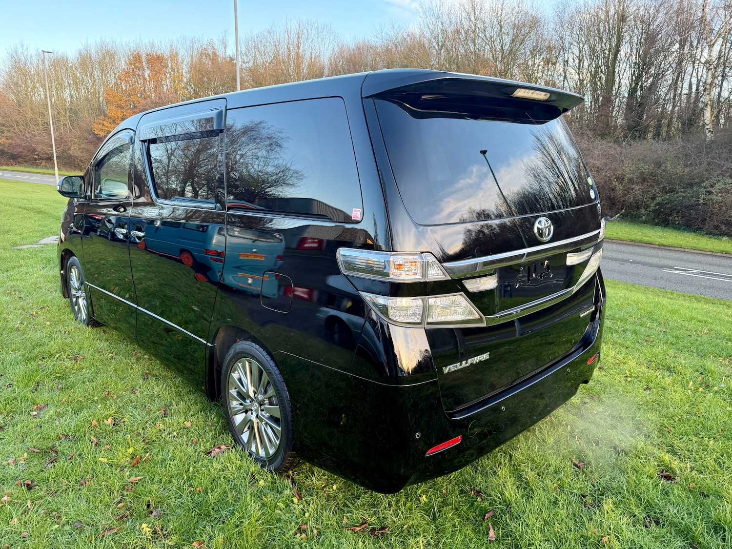 Used Toyota Vellfire 2014 for sale - 76778441: Photo 38