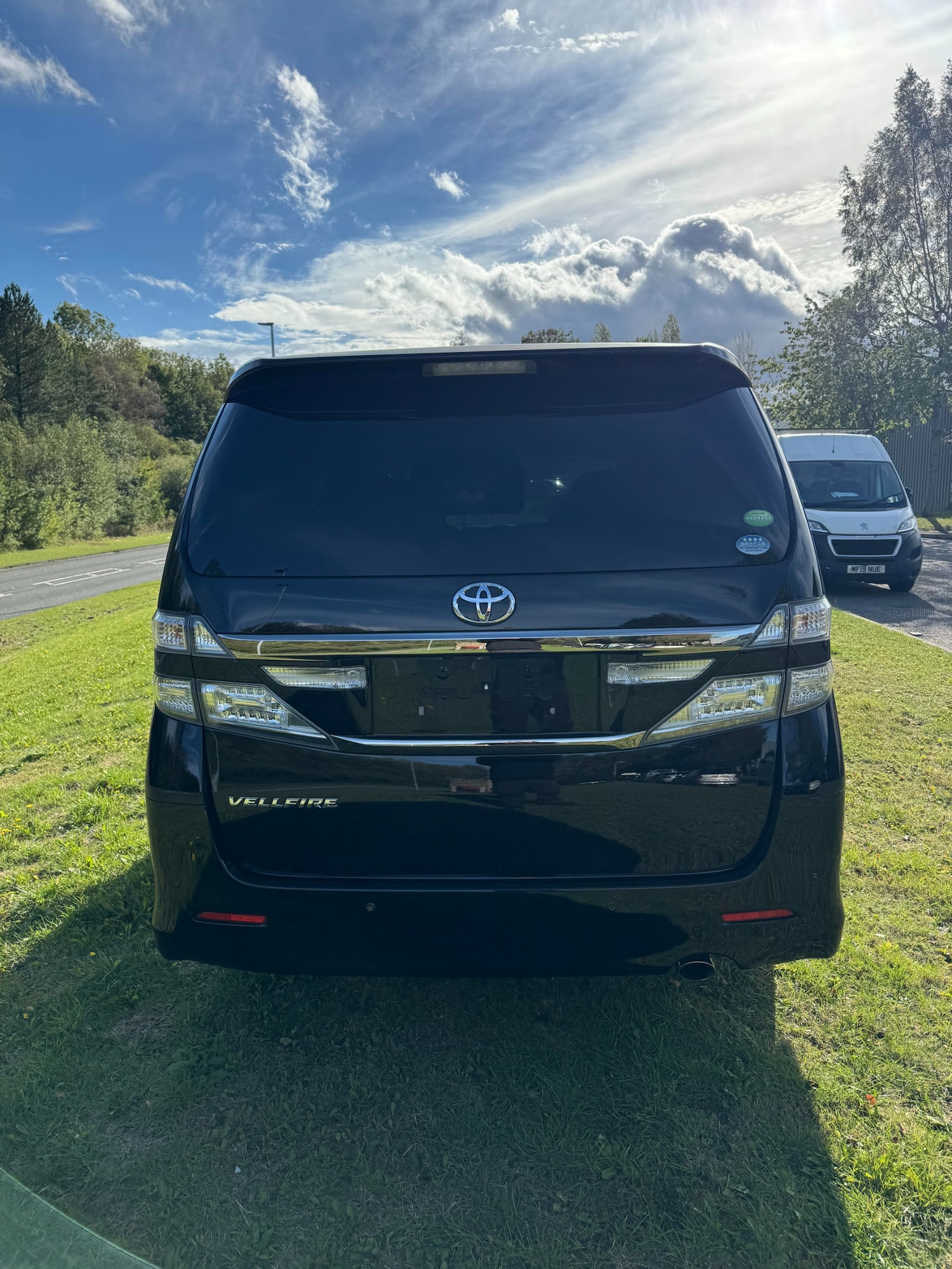 Used Toyota Vellfire 2013 for sale - 75712895: Photo 30