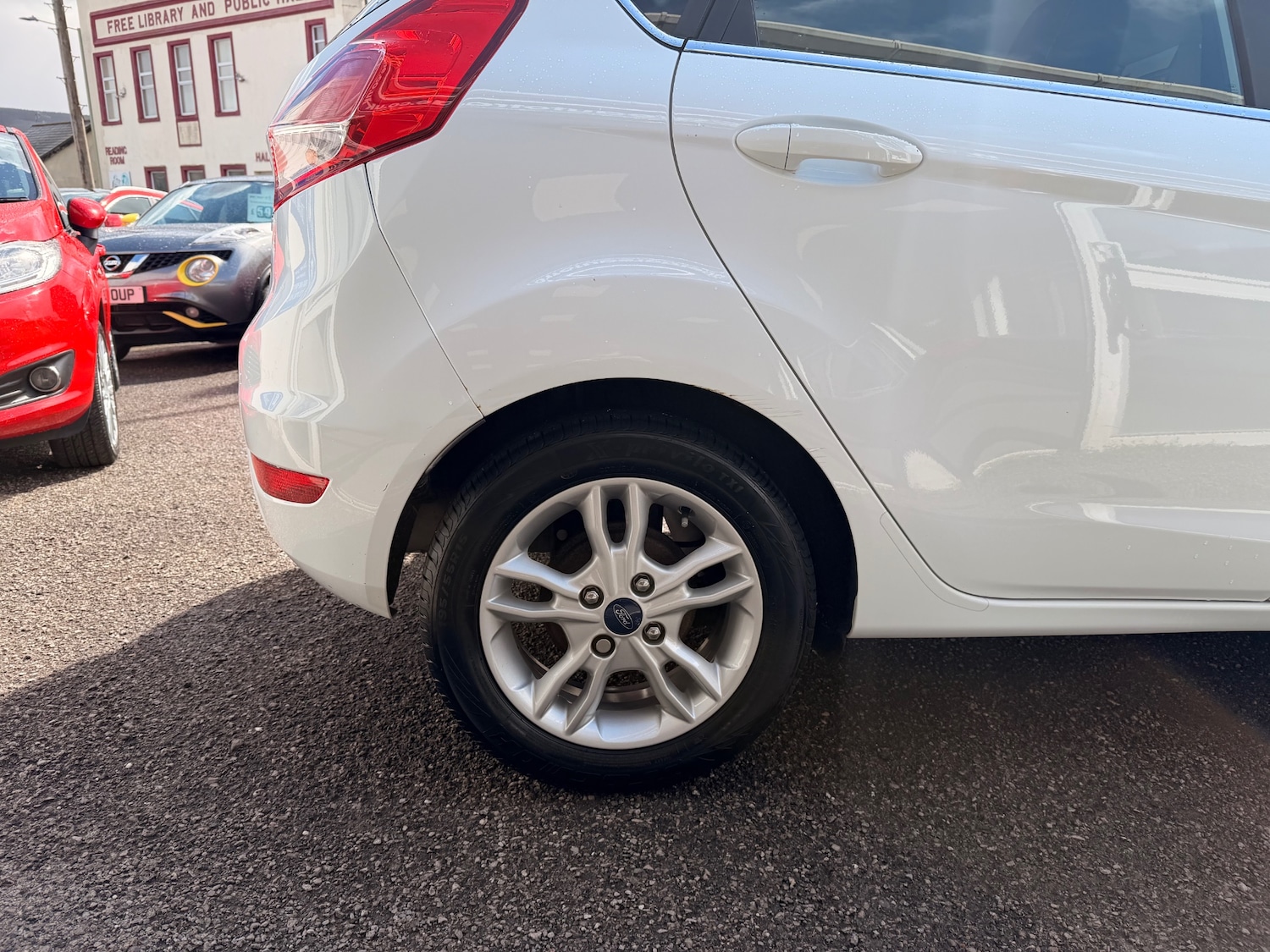 Used Ford Fiesta 2015 for sale - 78210133: Photo 10