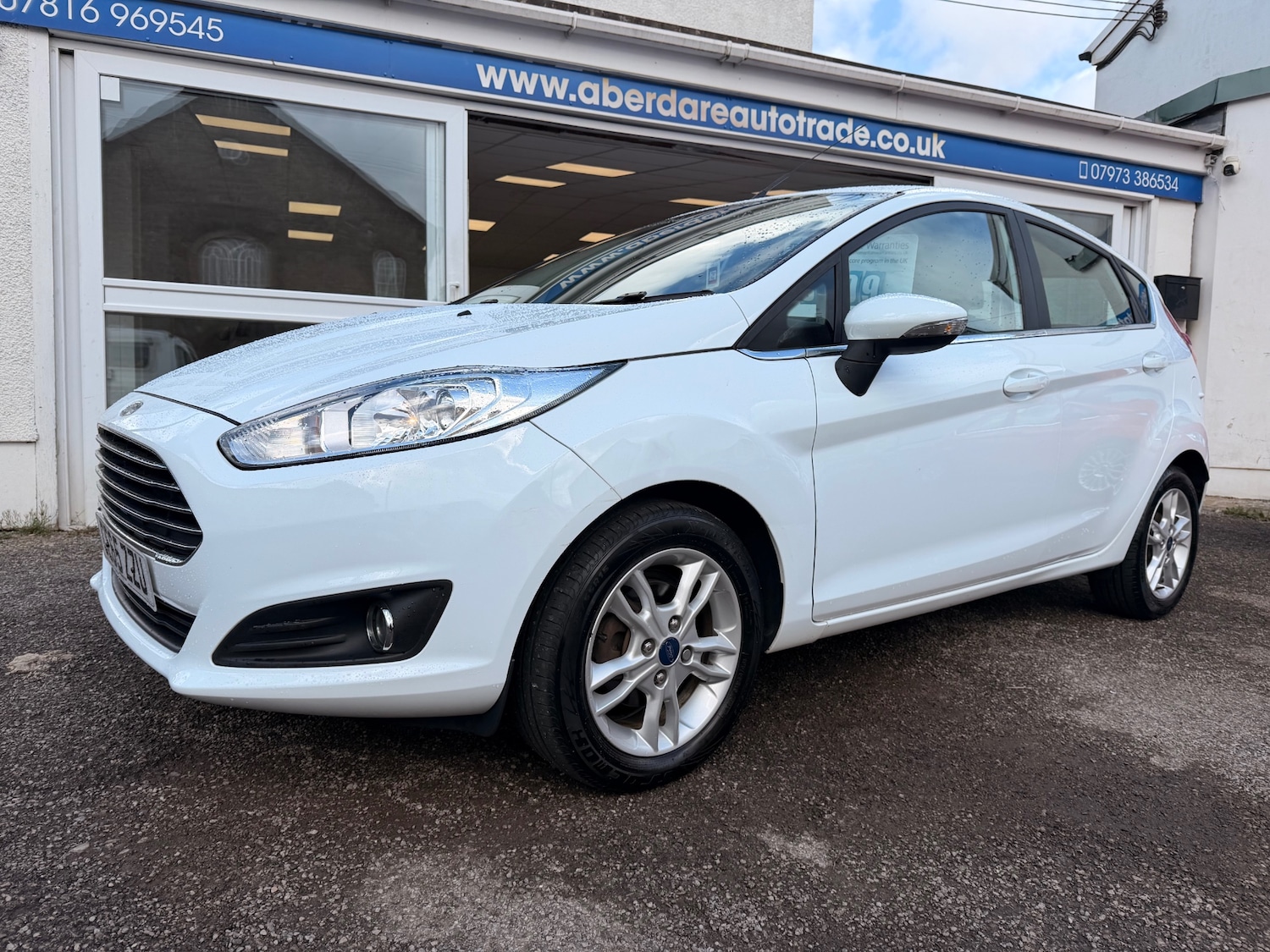 Used Ford Fiesta 2015 for sale - 78210133: Photo 3
