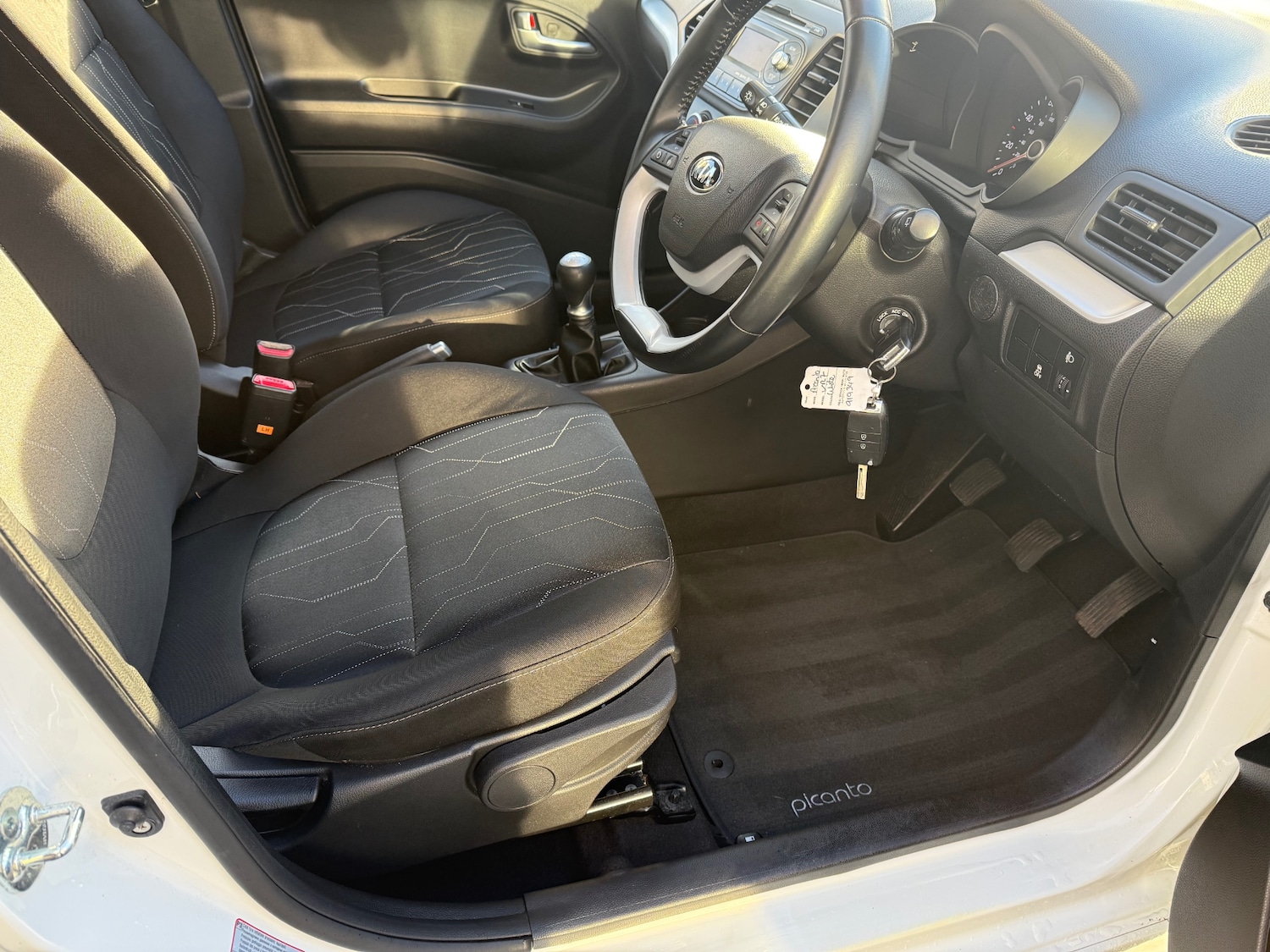 Used Kia Picanto 2014 for sale - 76718761: Photo 14