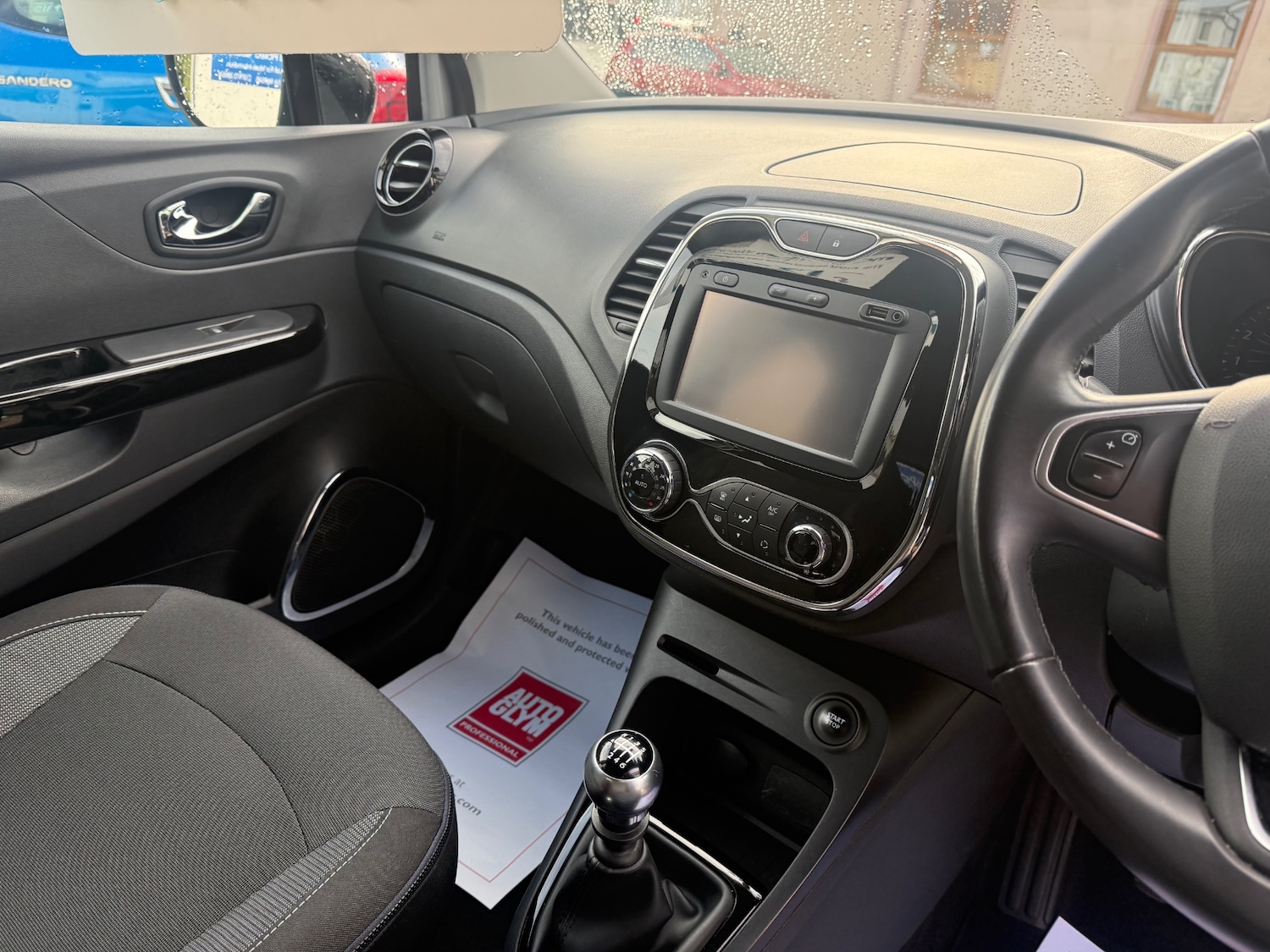 Used Renault Captur 2017 for sale - 77336828: Photo 21