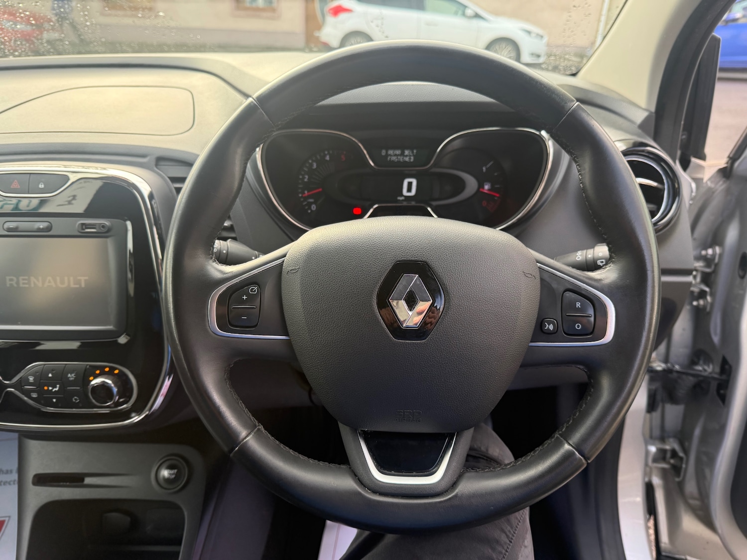 Used Renault Captur 2017 for sale - 77336828: Photo 22