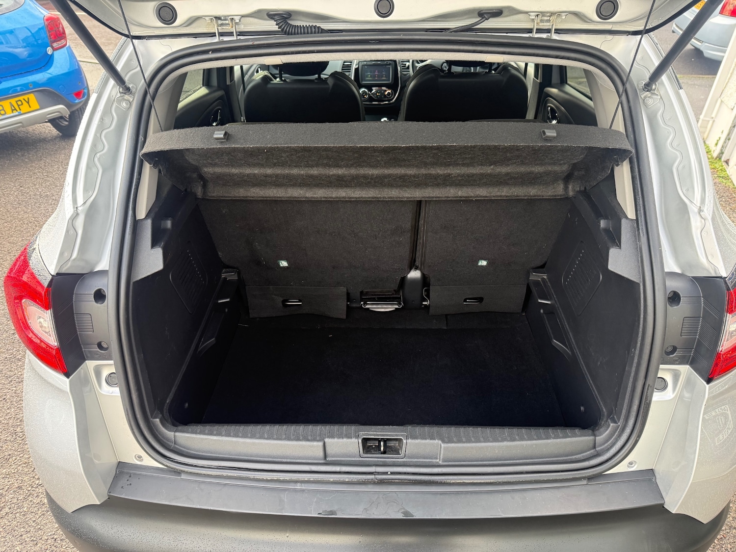 Used Renault Captur 2017 for sale - 77336828: Photo 28