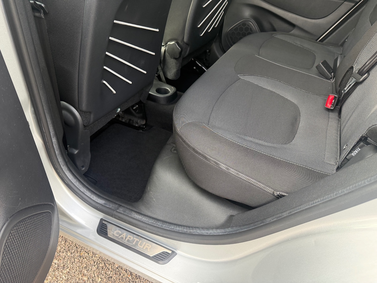 Used Renault Captur 2017 for sale - 77336828: Photo 29