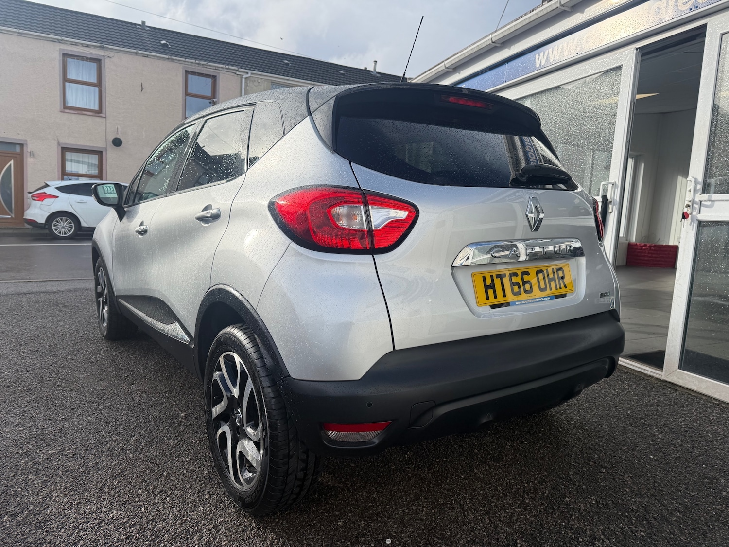 Used Renault Captur 2017 for sale - 77336828: Photo 8