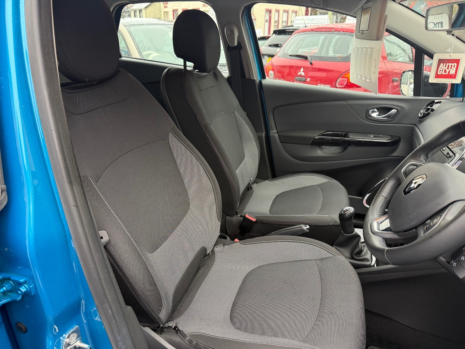 Used Renault Captur 2016 for sale - 76354885: Photo 14
