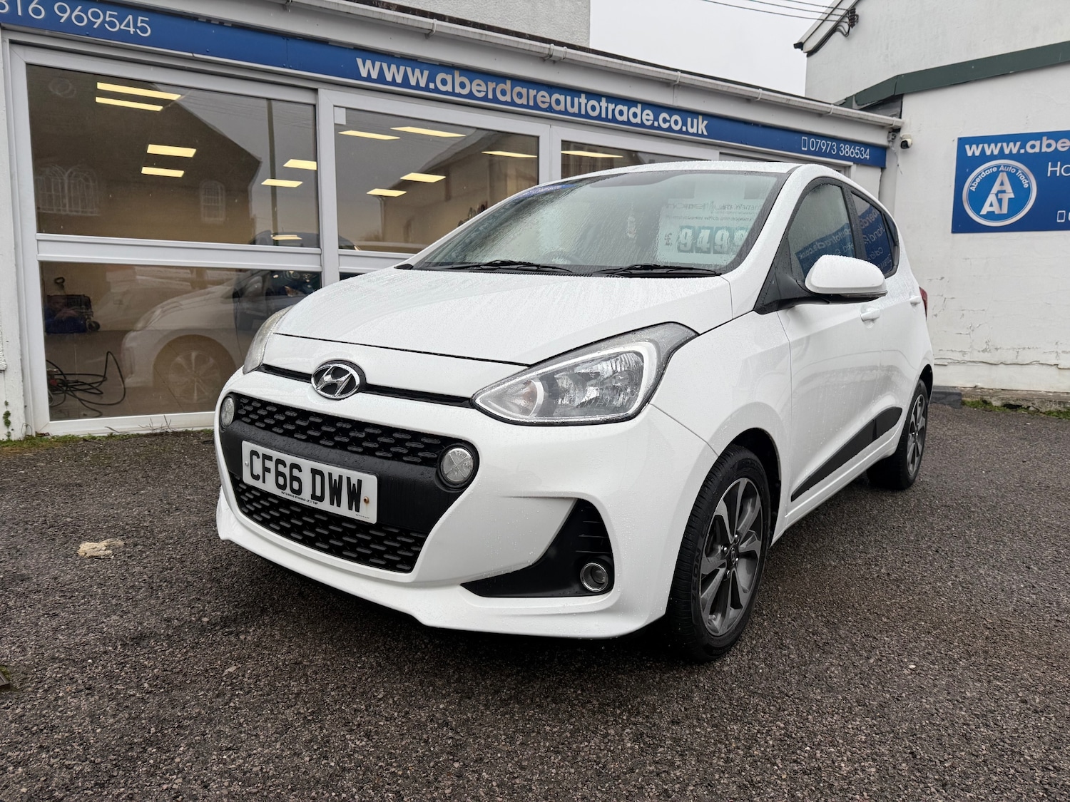 Used Hyundai i10 2017 for sale - 77124337: Photo 1