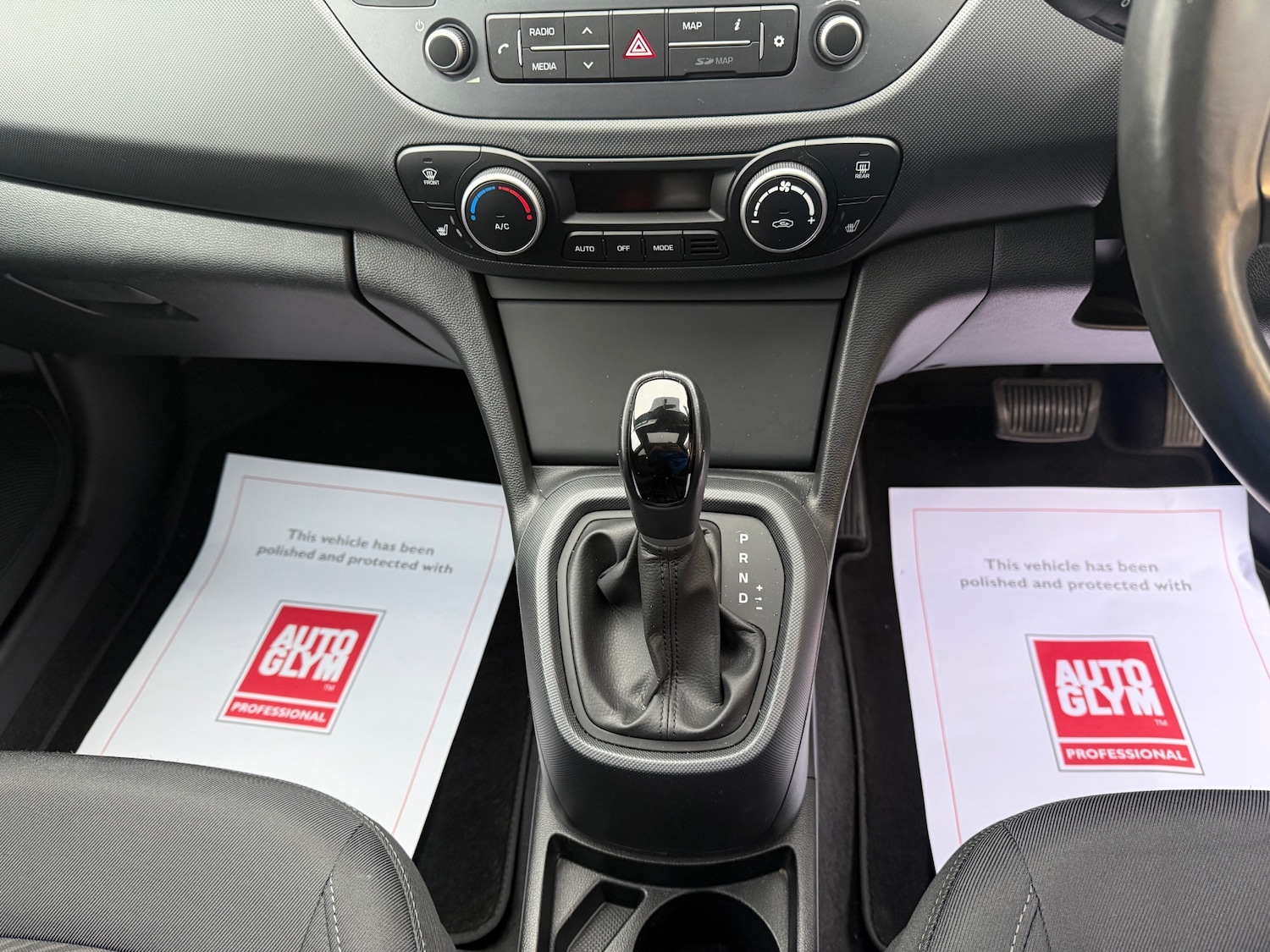 Used Hyundai i10 2017 for sale - 77124337: Photo 19